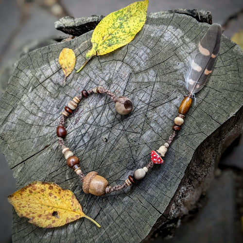Toadstool Dread Bead with Feather 5 (0.7cm)