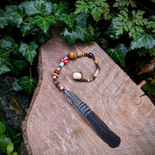 Dread bead toadstool with feather 1 (0.7 cm)