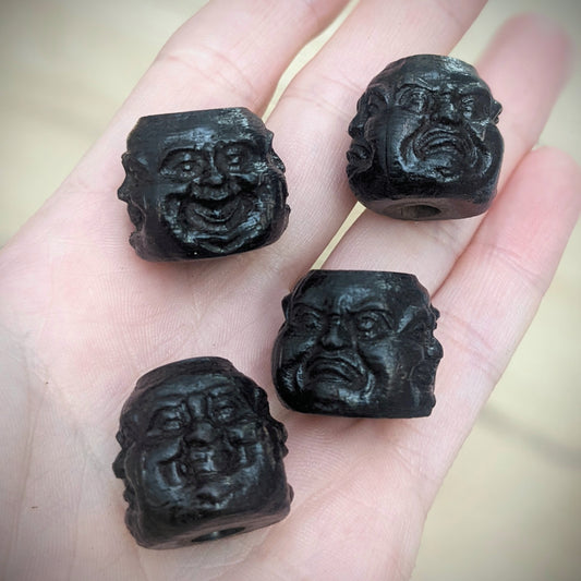 Beads four faces