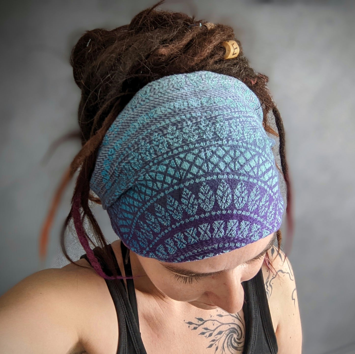 Šátková čelenka Mandala fialová