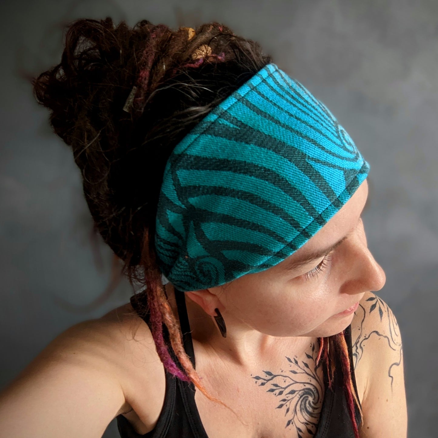 Scarf headband Spiral turquoise