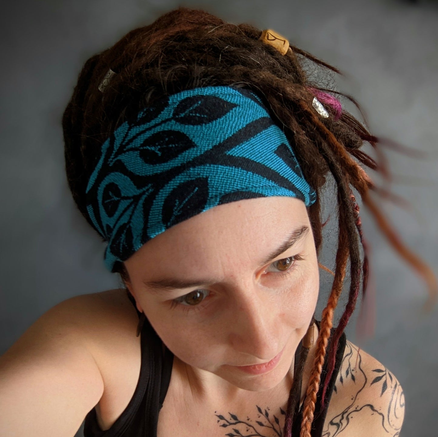 Šátková čelenka La vita modrá (tenká)