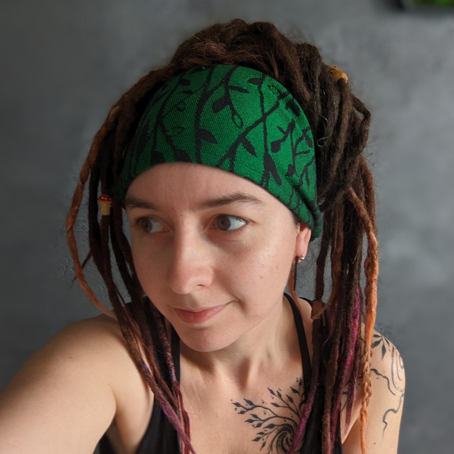Šátková čelenka Listy zelené
