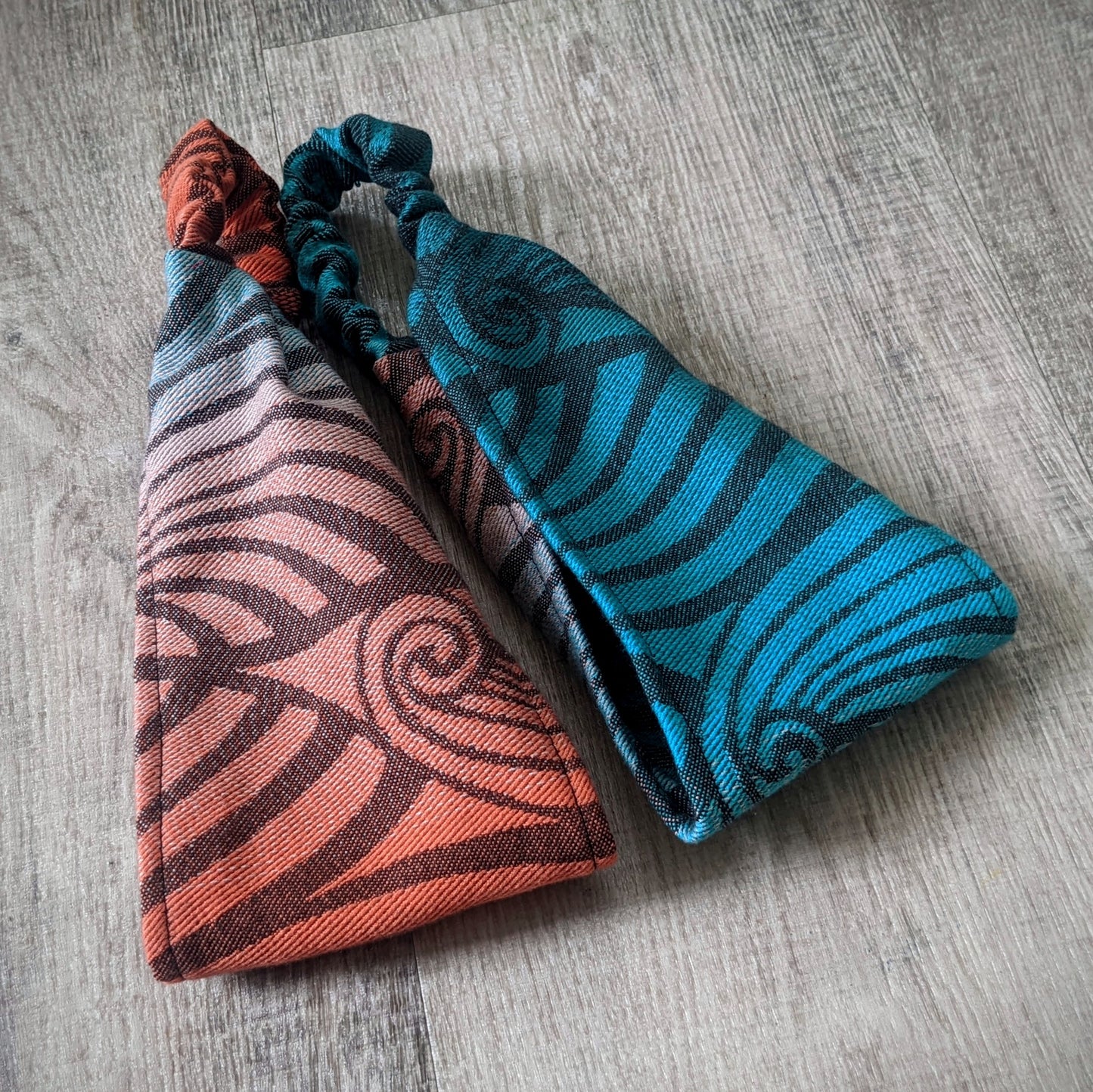 Scarf headband Spiral turquoise