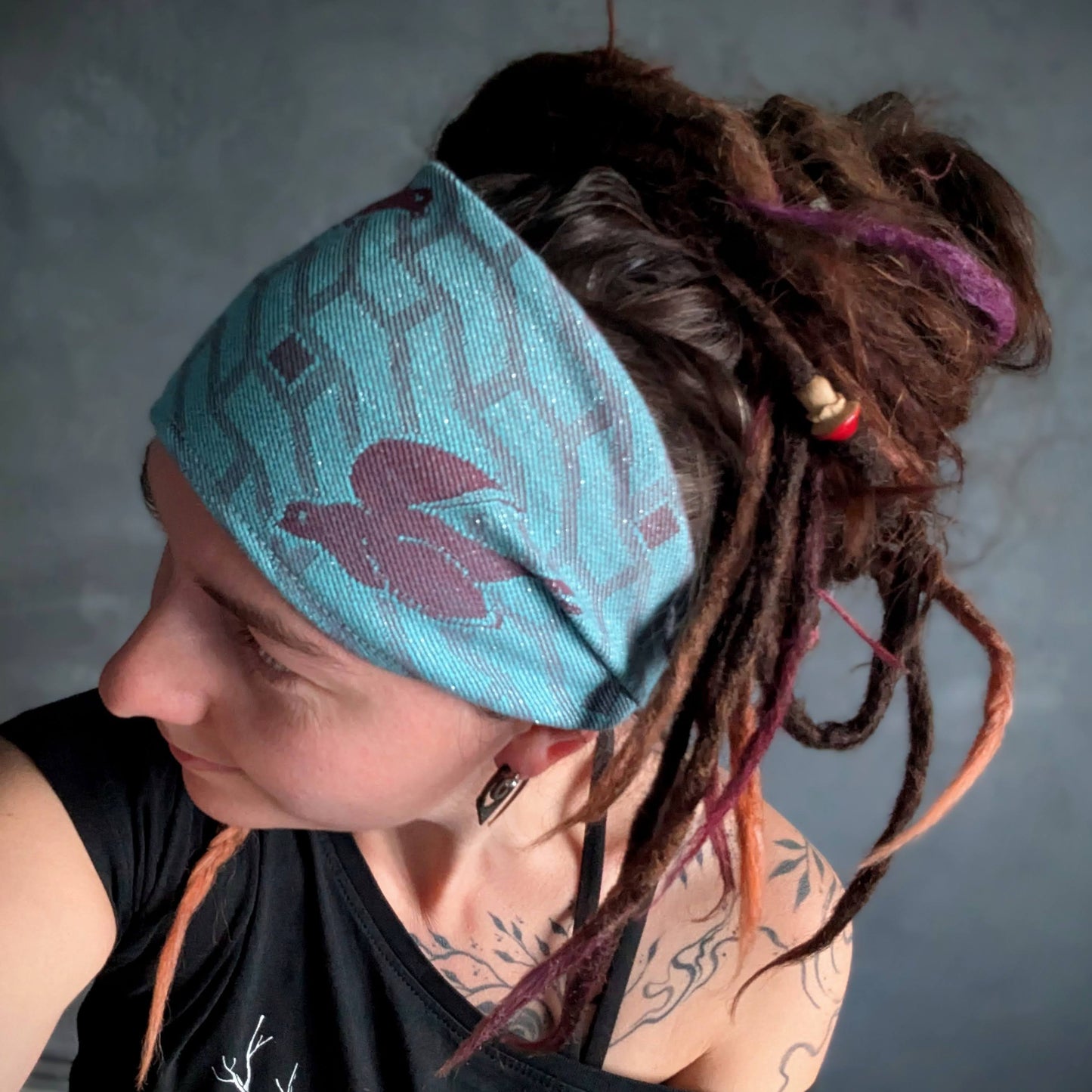 Šátková čelenka Birds hnědá