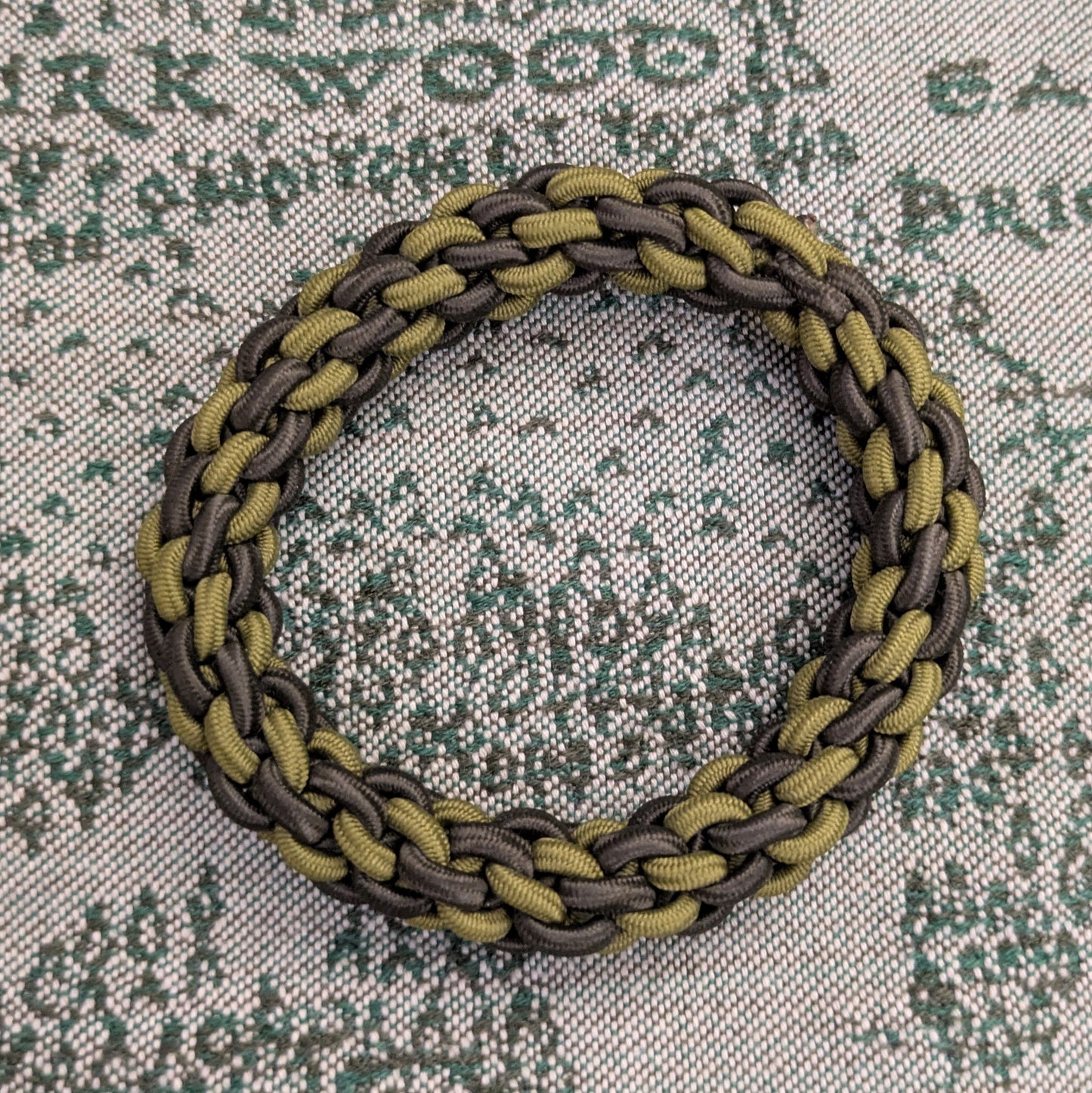Gumička dvoubarevná