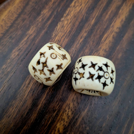 Korálek kostěný hvězdičky